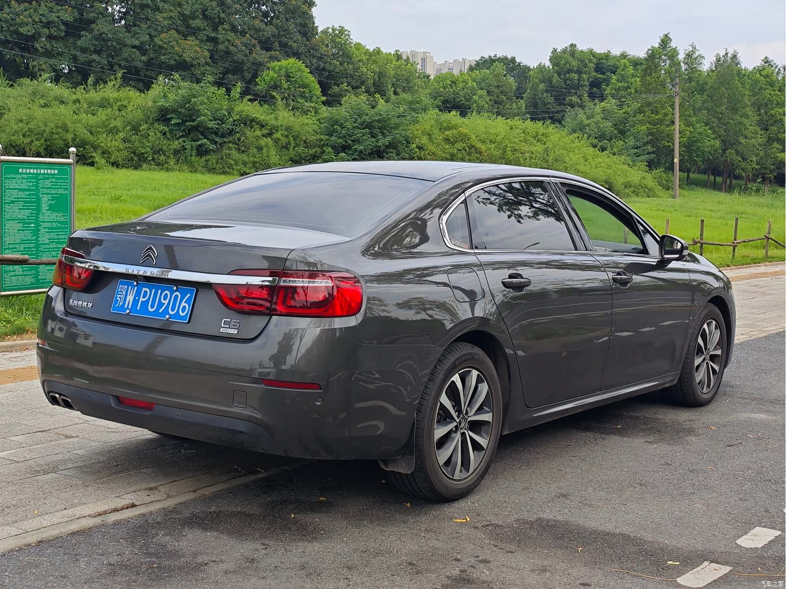 Citroen C6, 2018 7