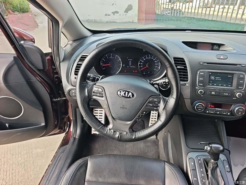 Kia K3, 2015 7