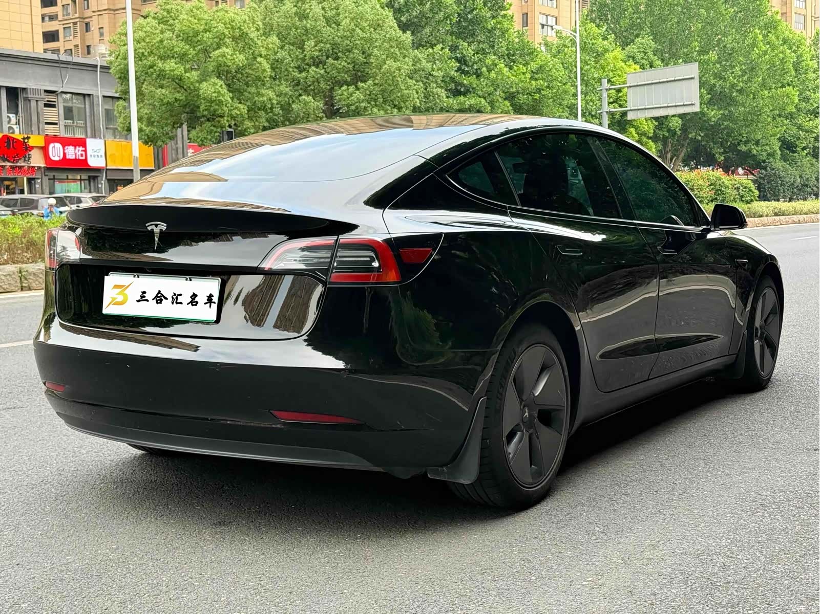 Tesla Model 3, 2022 10