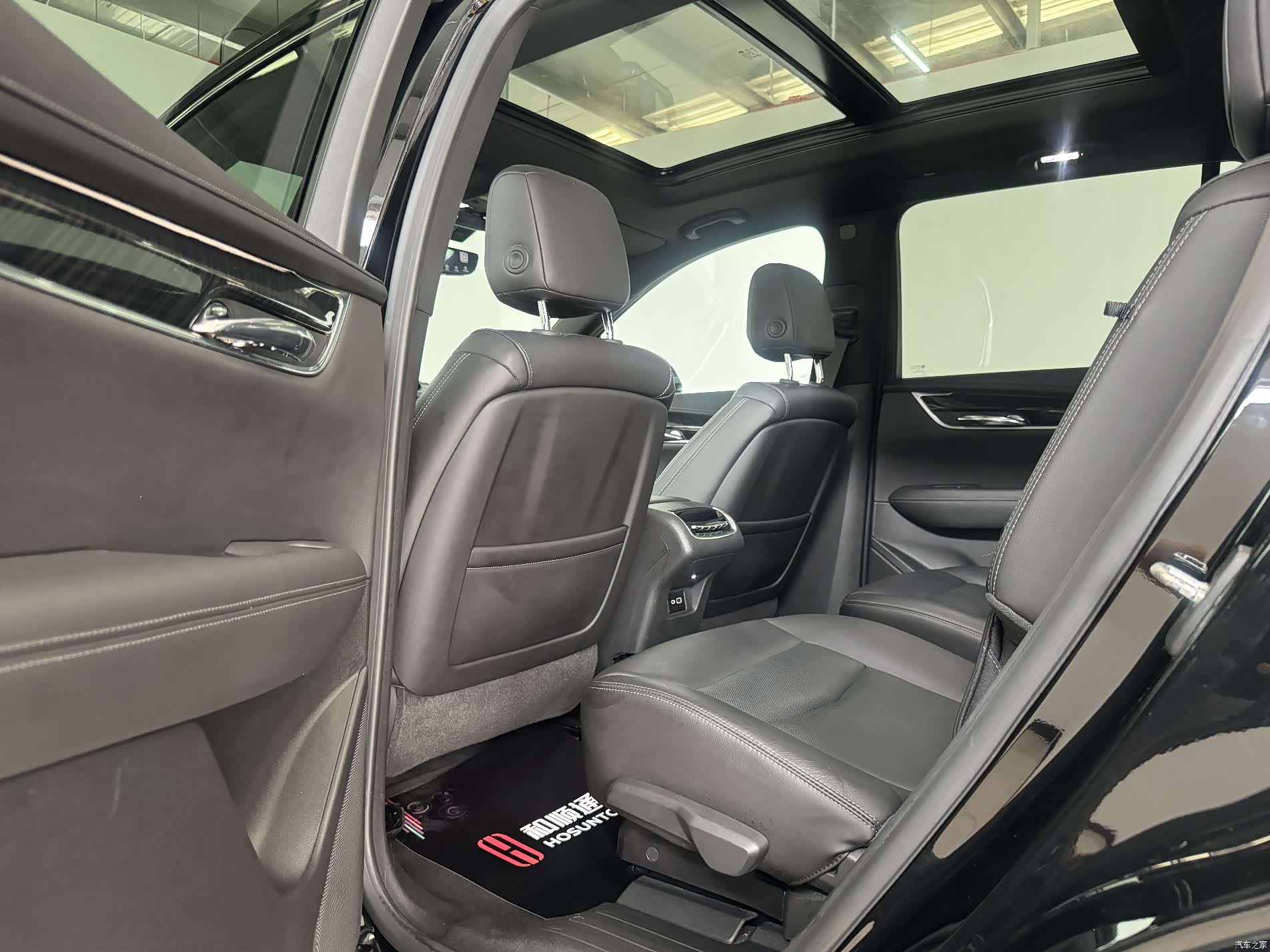 Cadillac XT6, 2019 6