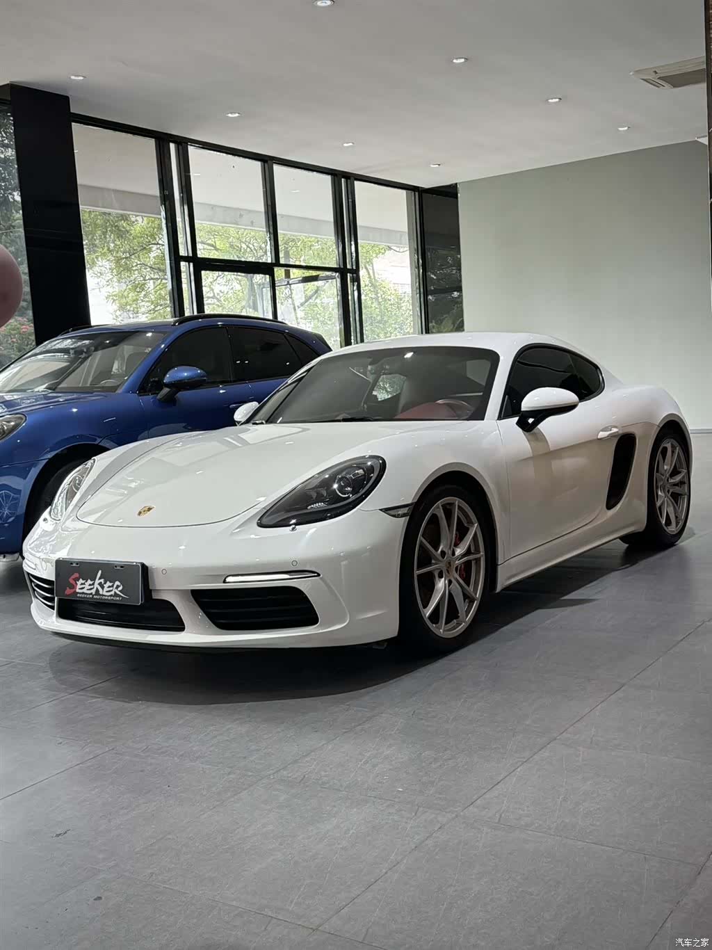 Porsche Cayman