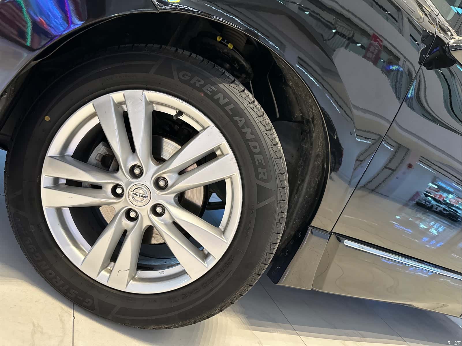 Nissan SL, 2017 4