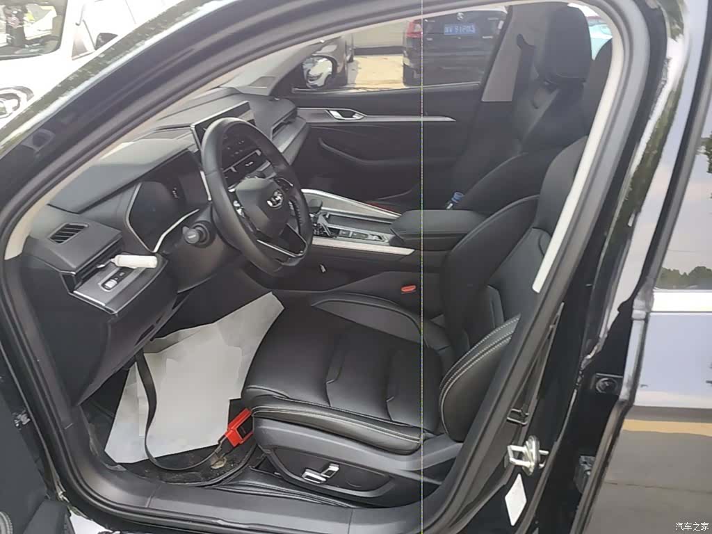Geely Preface, 2022 15