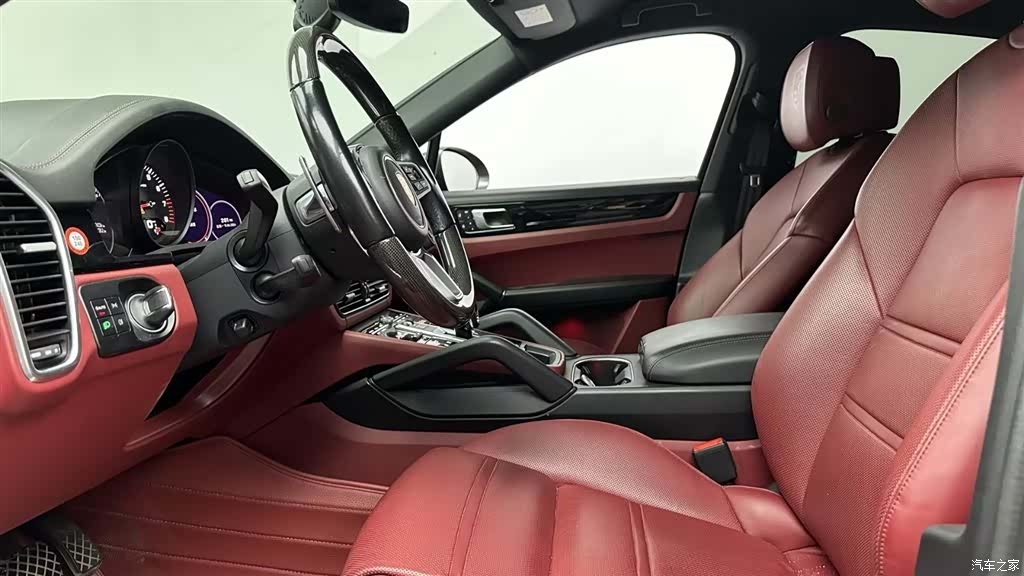 Porsche Cayenne, 2022 10
