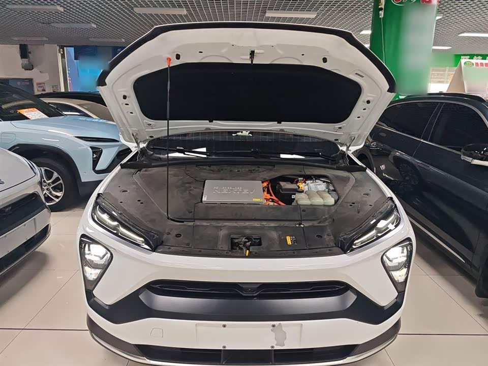 NIO EC6