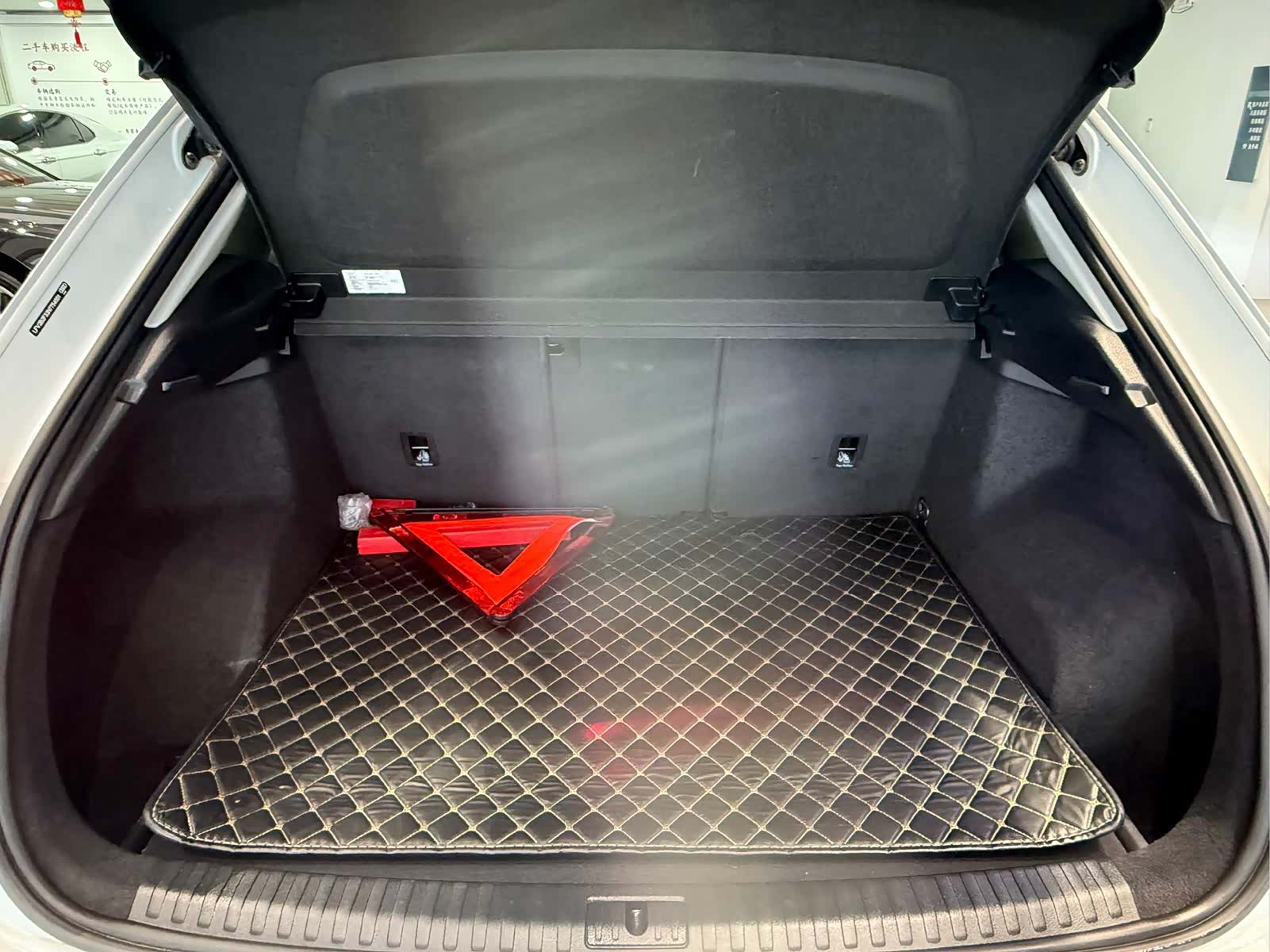 Audi Q3, 2022 20