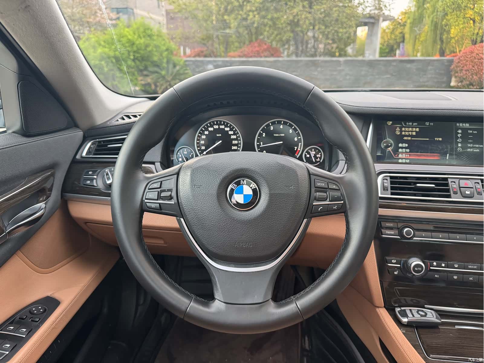 BMW 7 Series, 2014 13