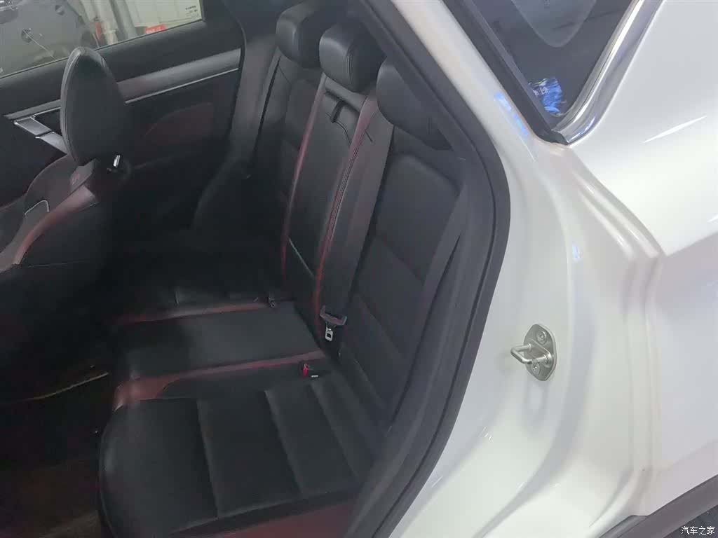 Geely Coolray, 2019 17