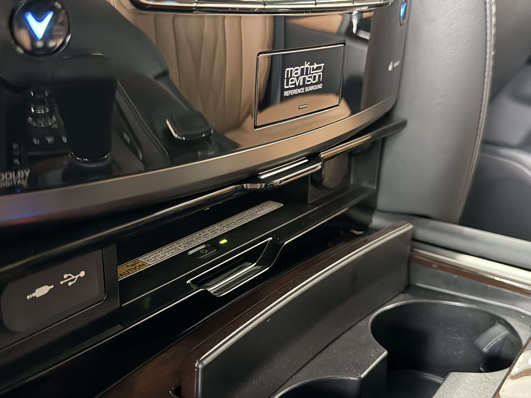 Lexus LX, 2023 16