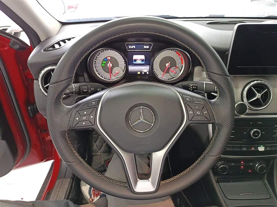Mercedes-Benz GLA