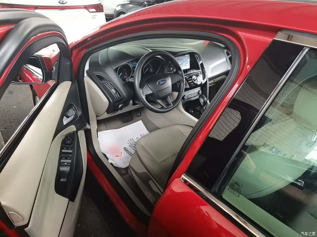 Ford Focus, 2017 15