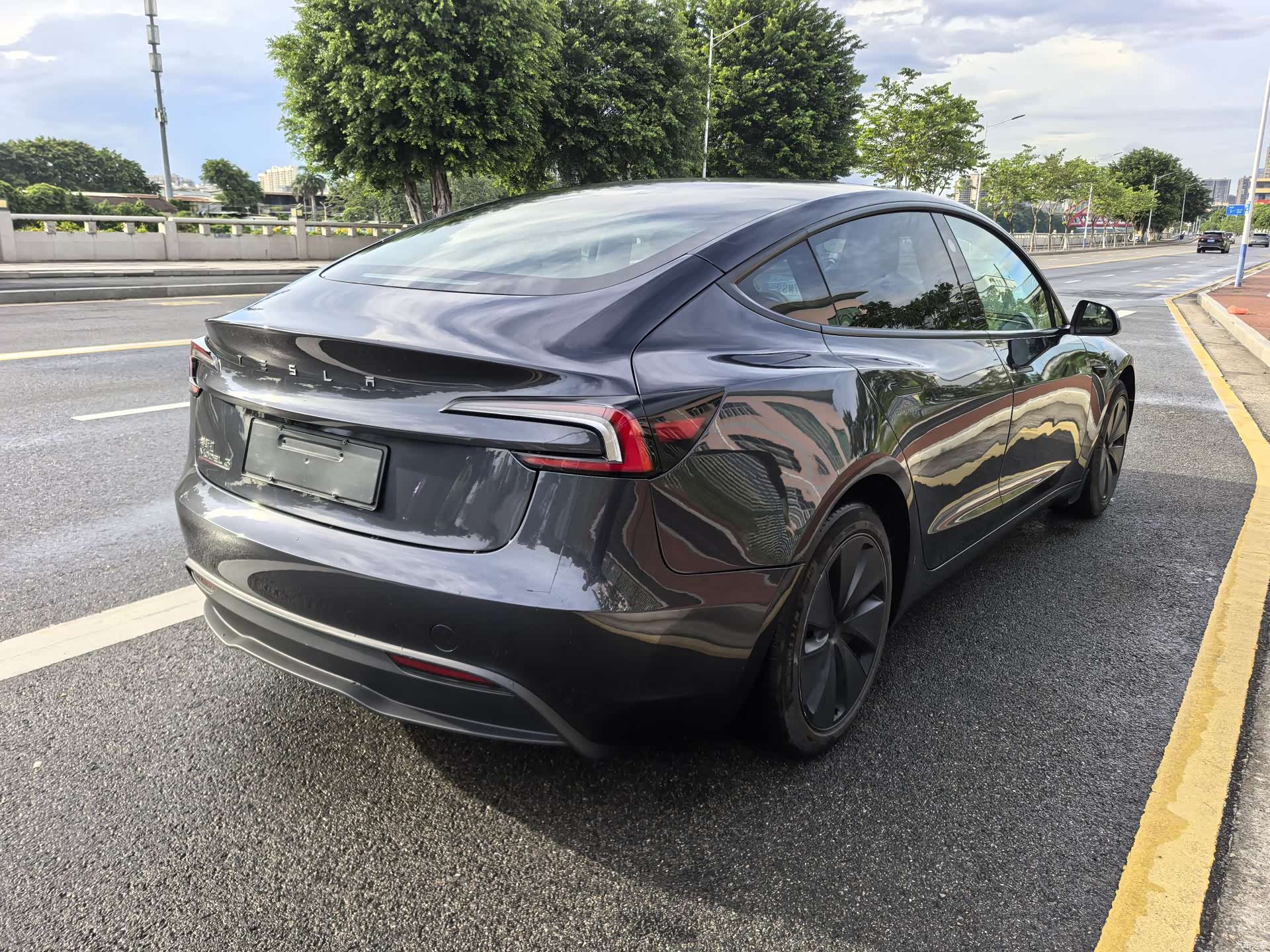 Tesla Model 3, 2024 все фото