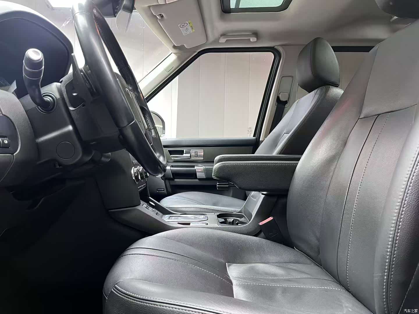 Land Rover Discovery, 2016 4