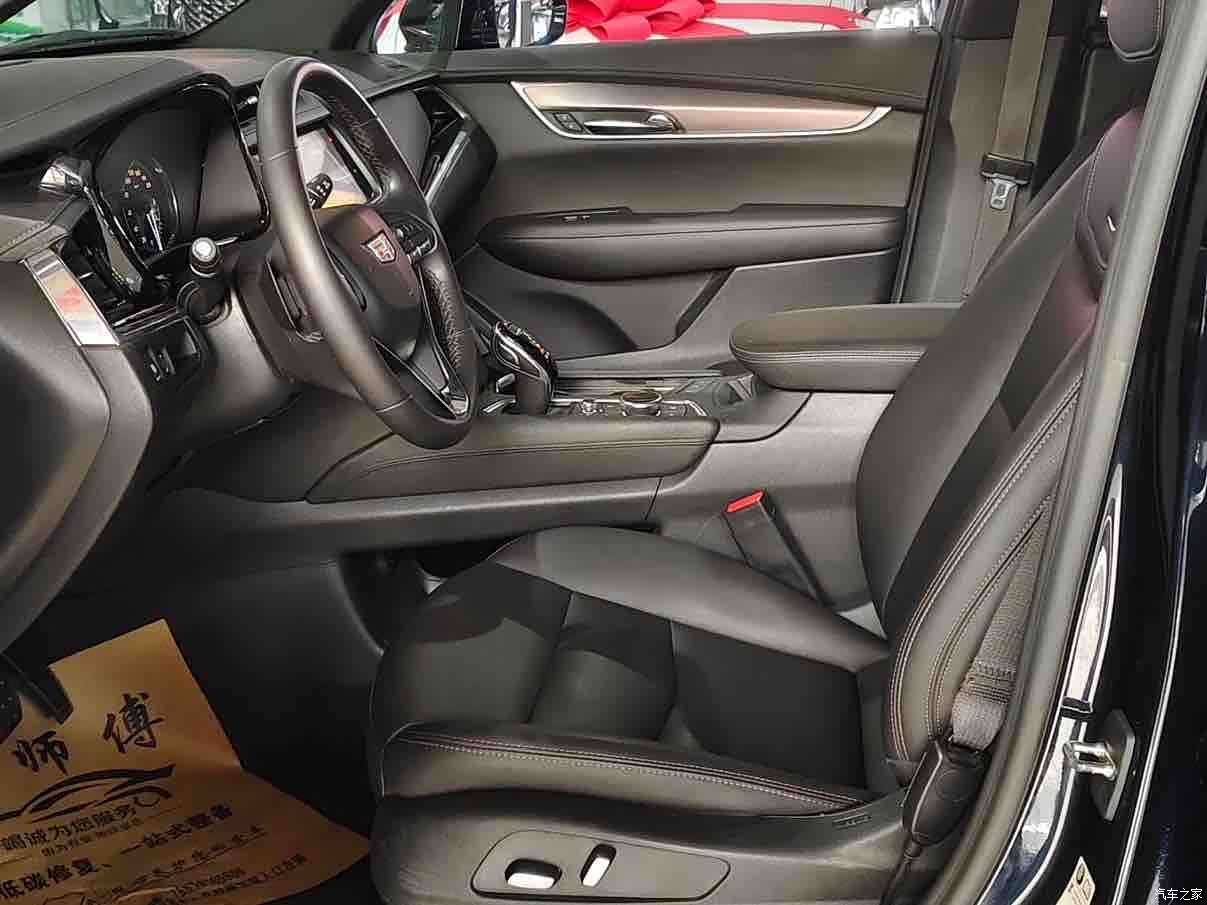 Cadillac XT6, 2021 11