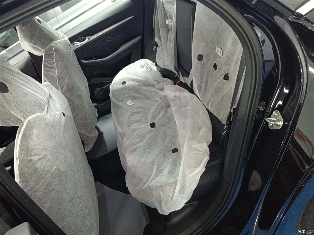 Geely Preface, 2025 13