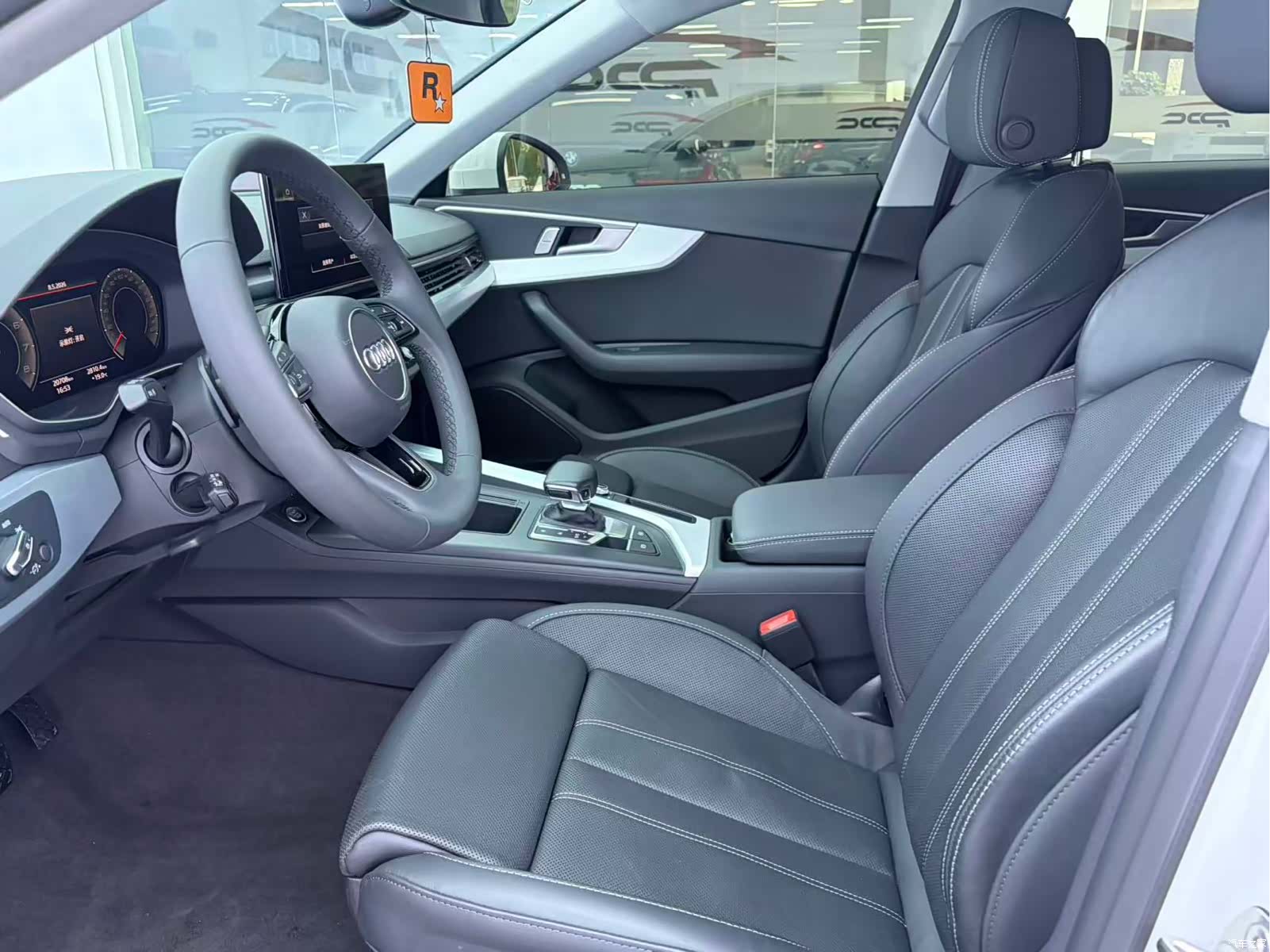 Audi A4L, 2024 6