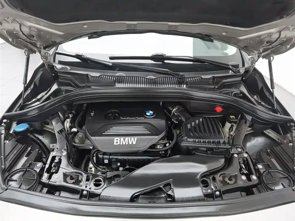 BMW 2 series station wagon