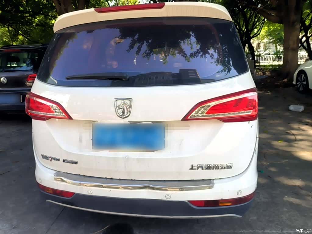 Wuling 730, 2018 6