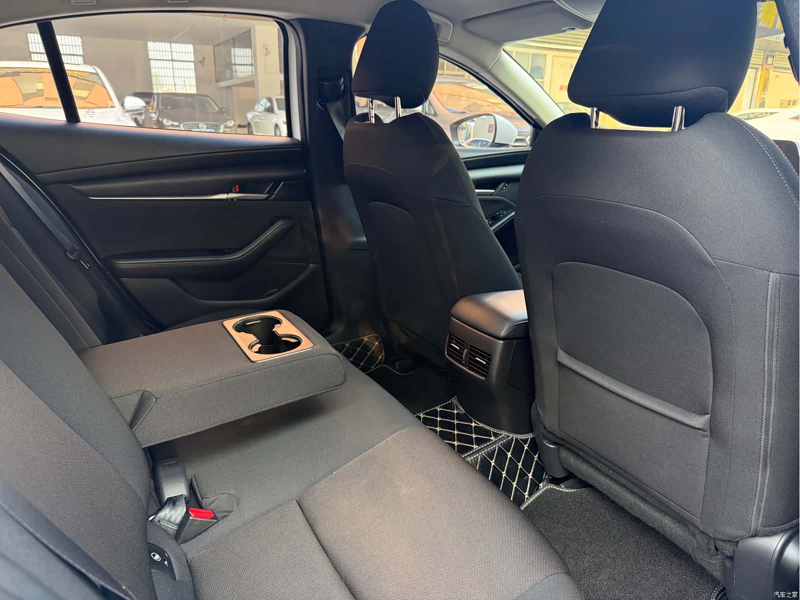 Mazda Mazda3, 2024 4