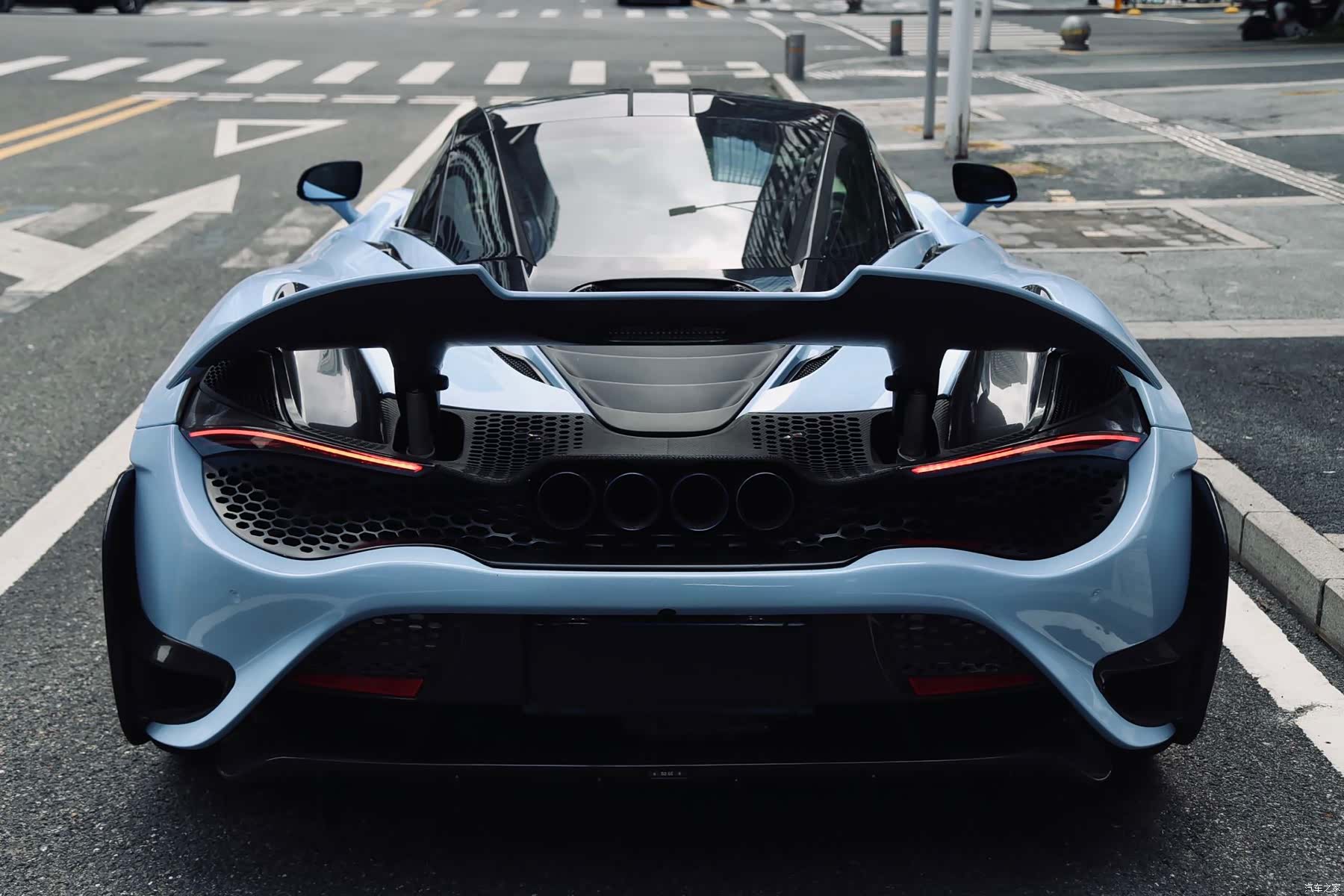 McLaren 720S, 2018 18