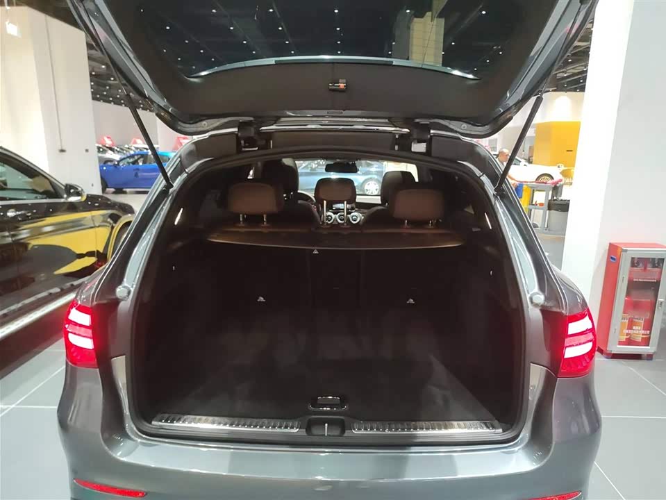 Mercedes-Benz GLC Mercedes-Benz GLC