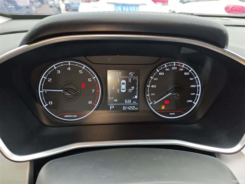 Geely Coolray, 2024 8