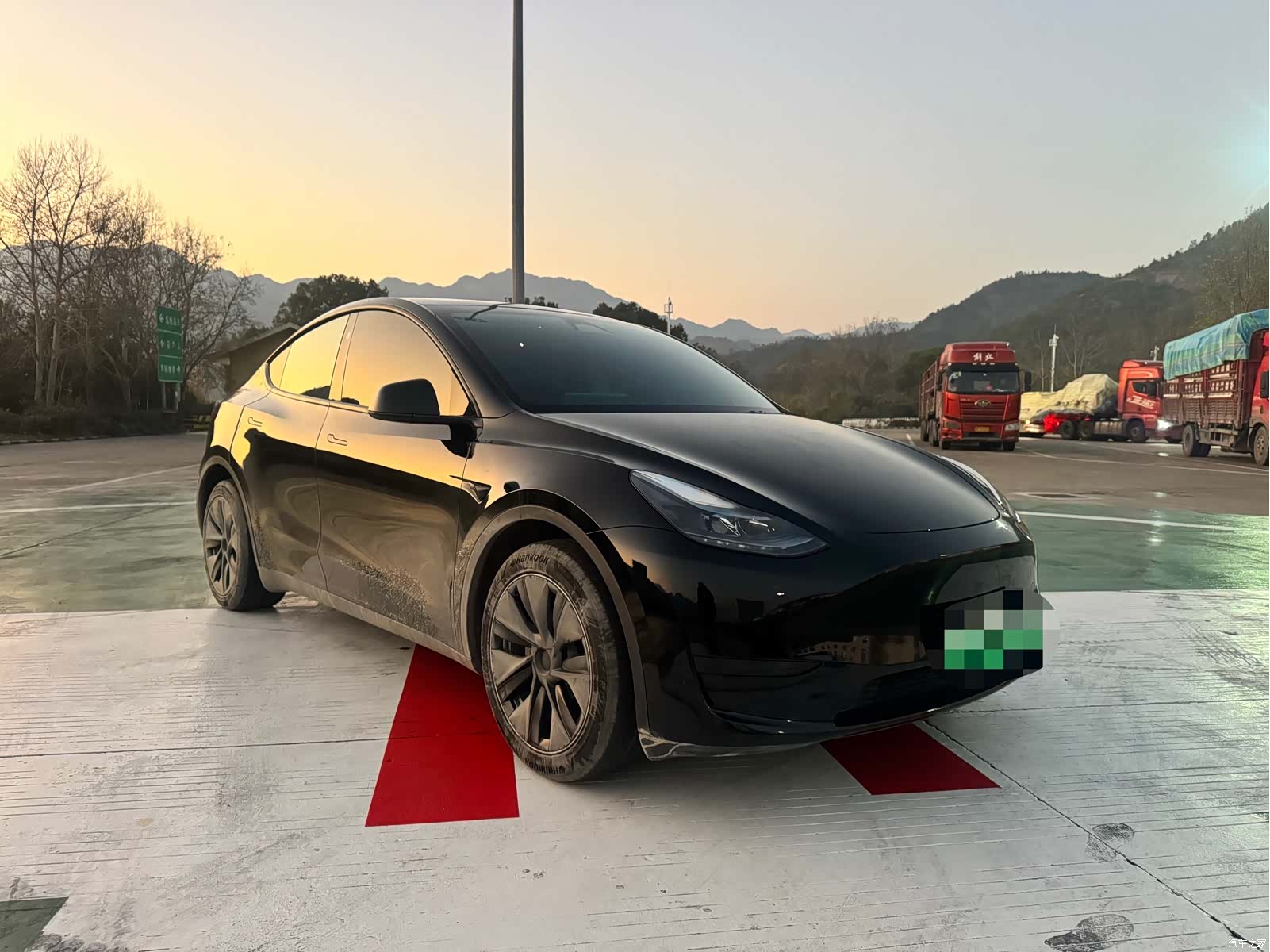 Tesla Model Y, 2024 3