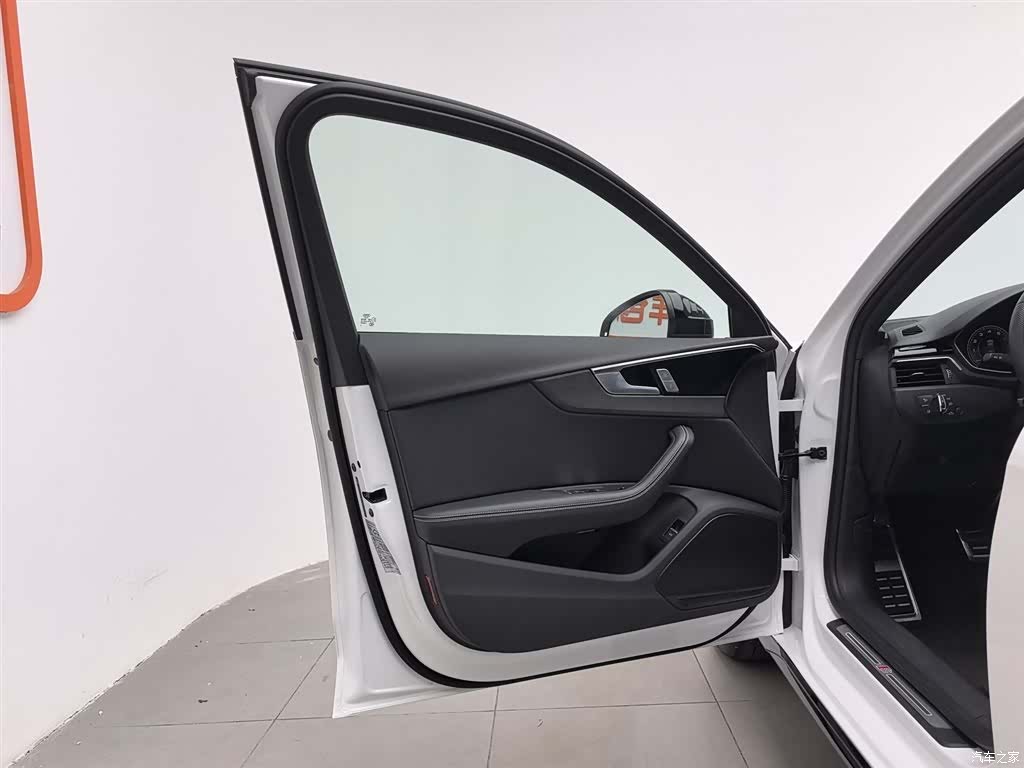 Audi A4L, 2024 8