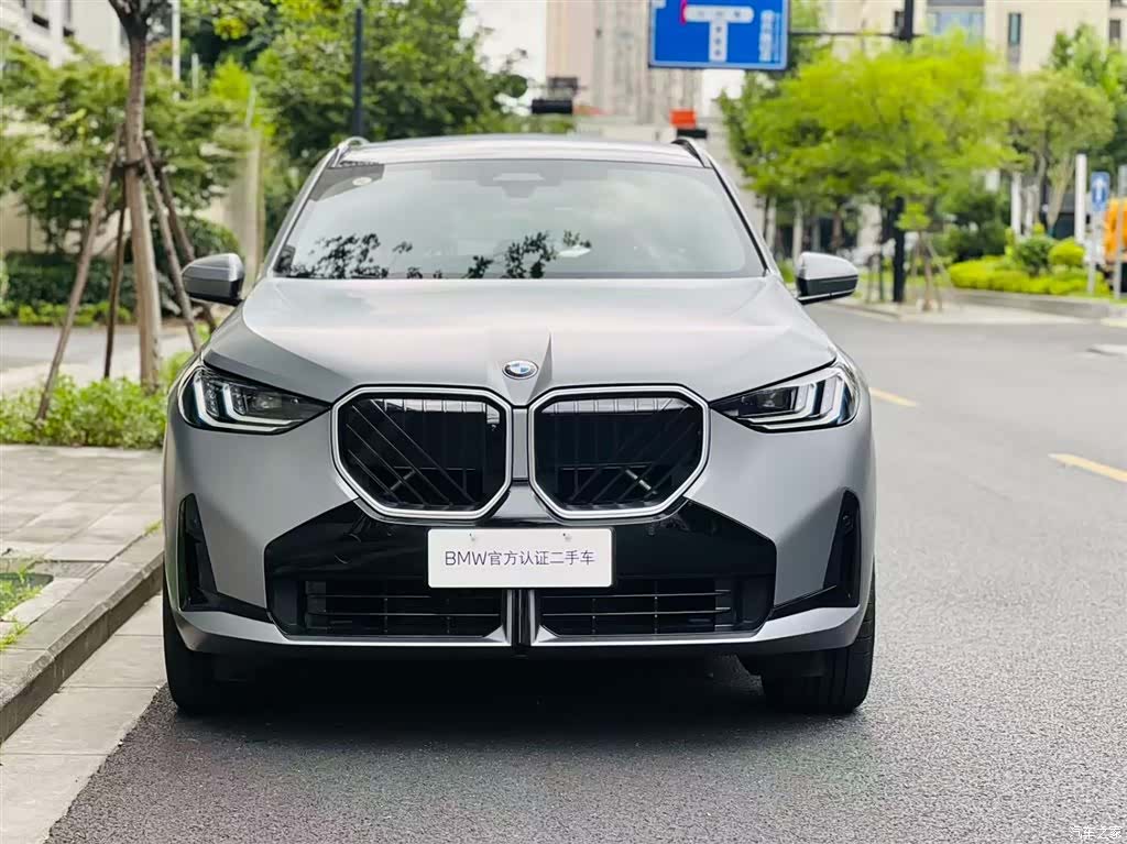 BMW X3, 2026 4