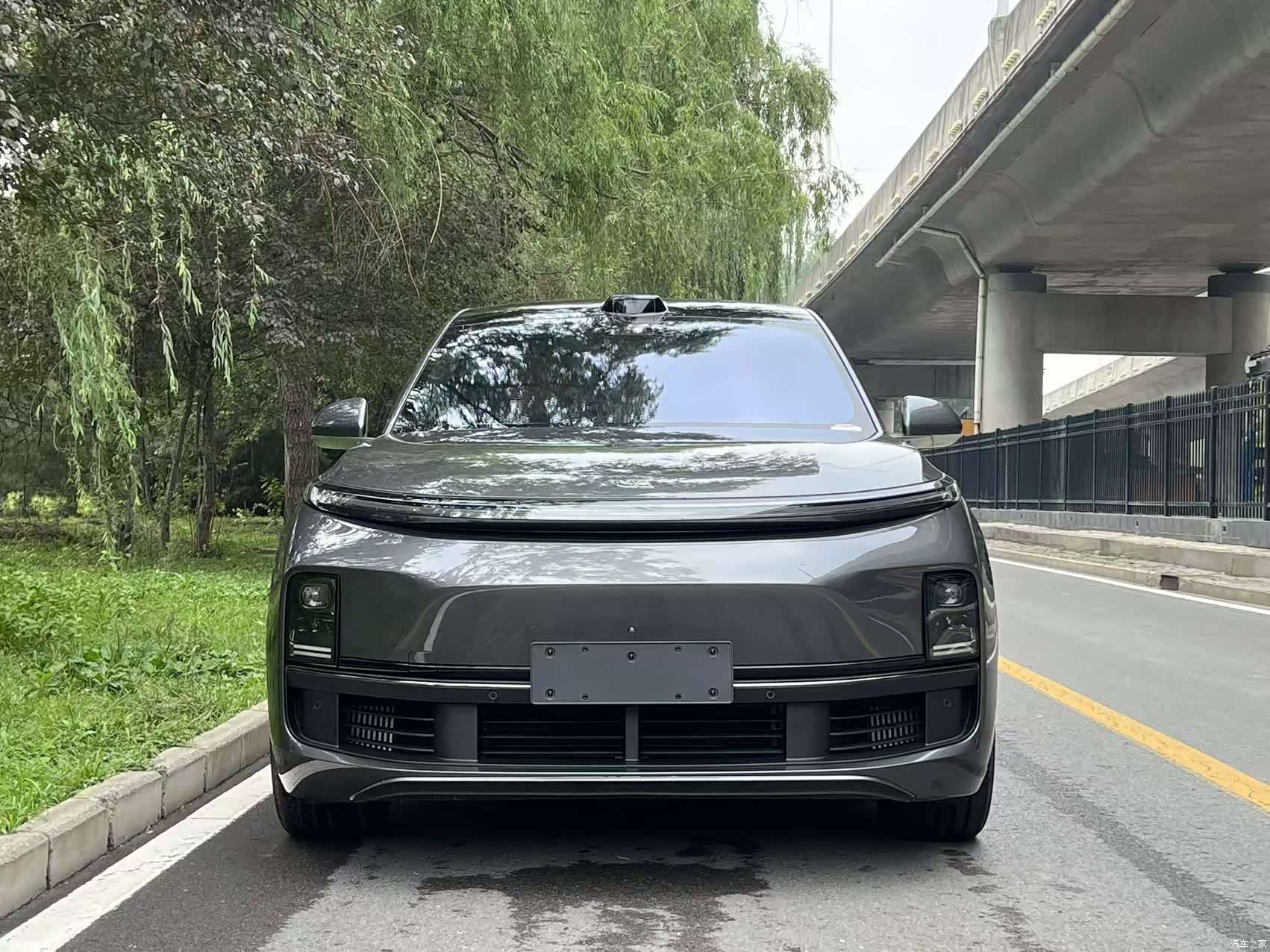 Li Auto L8, 2022 2