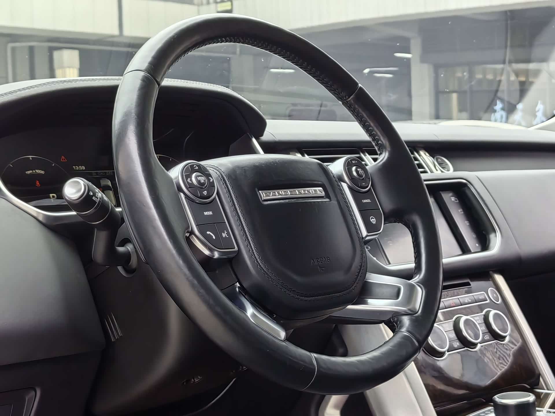 Land Rover Range Rover, 2016 11