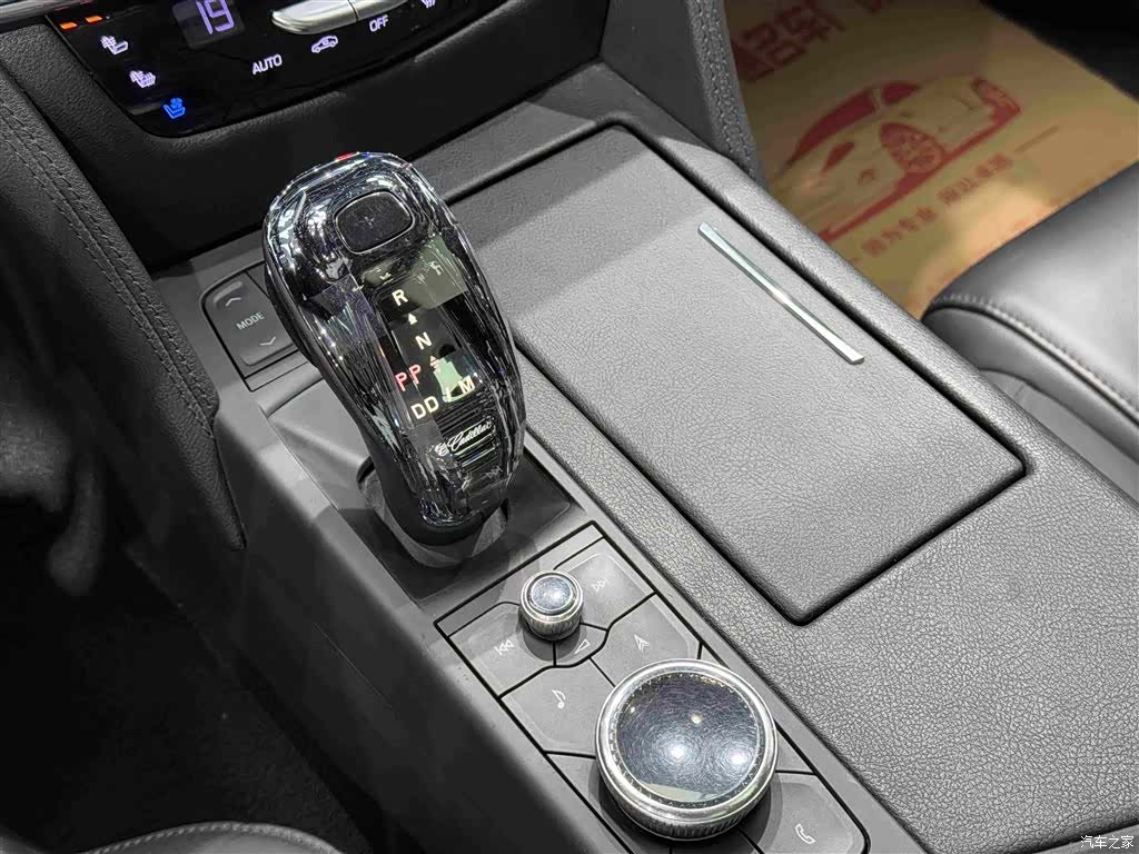 Cadillac CT6, 2019 8