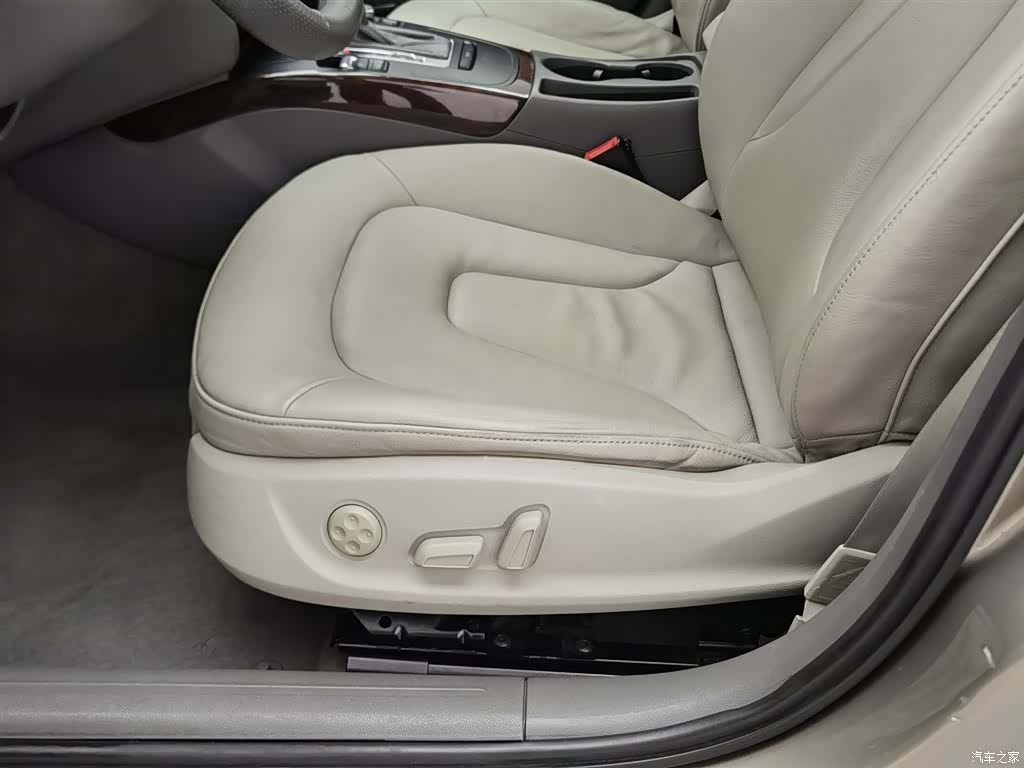 Audi A4L, 2011 20