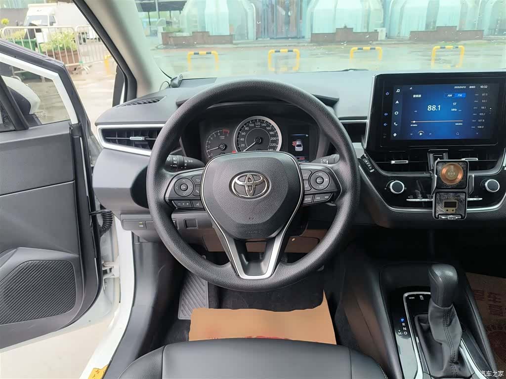 Toyota Corolla, 2022 11