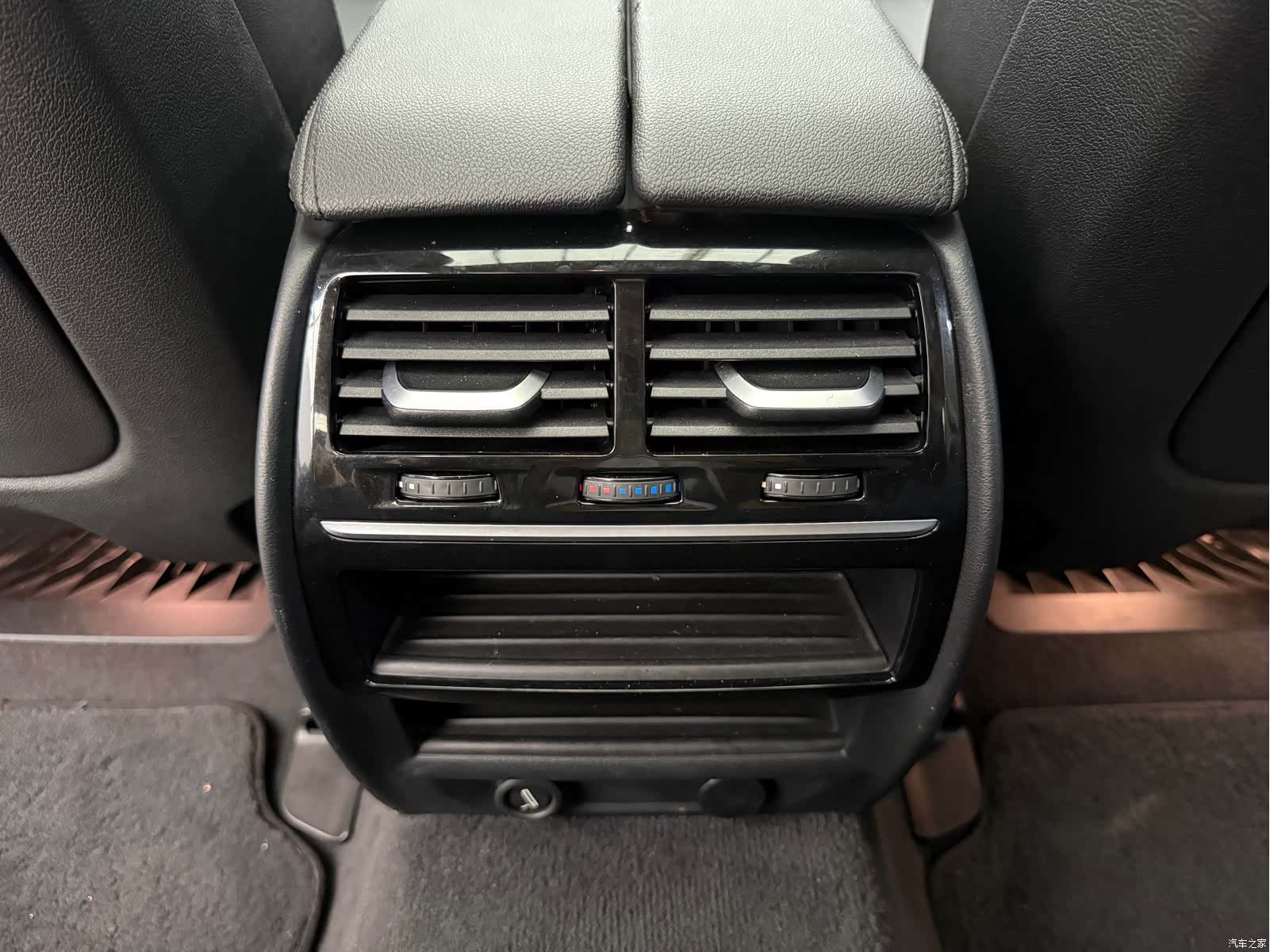 BMW 5 Series, 2018 14