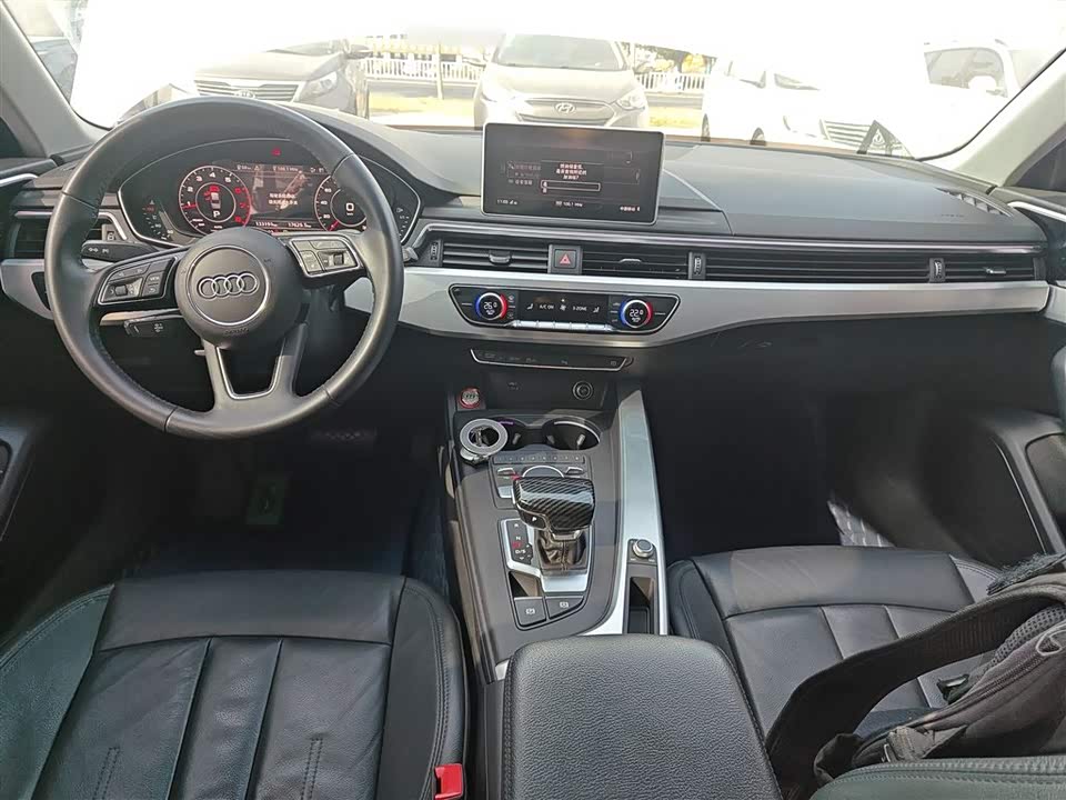 Audi A4L