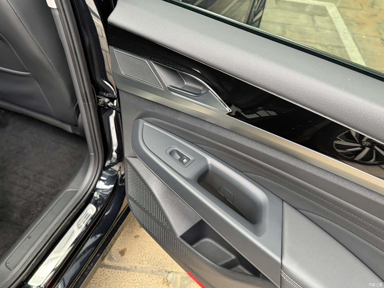 Volkswagen Passat, 2023 22