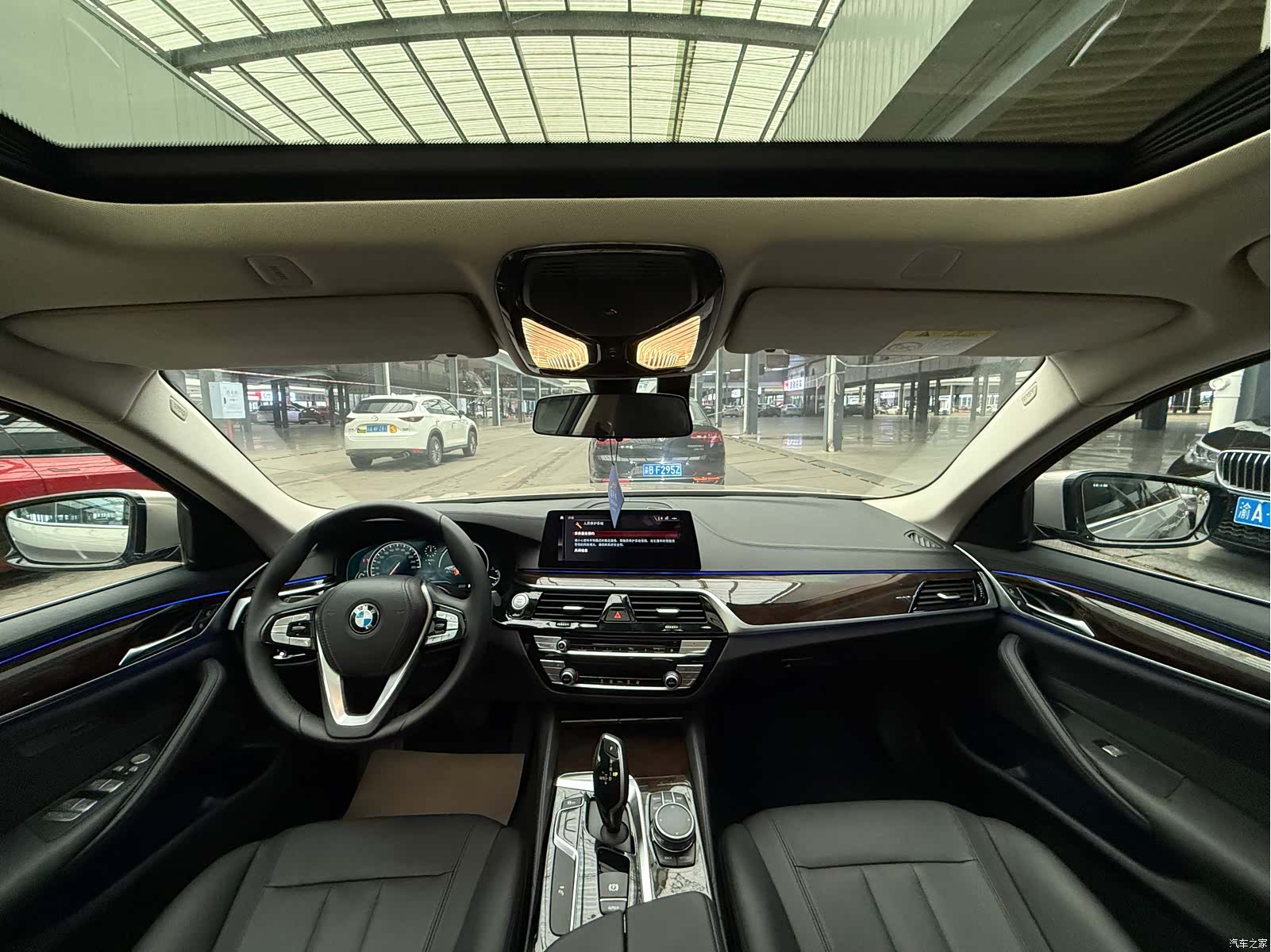 BMW 5 Series, 2018 13