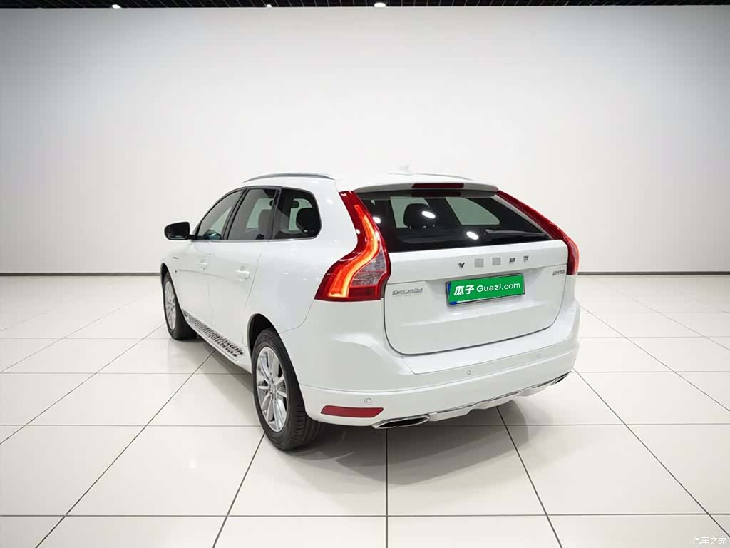 Volvo XC60, 2016 все фото