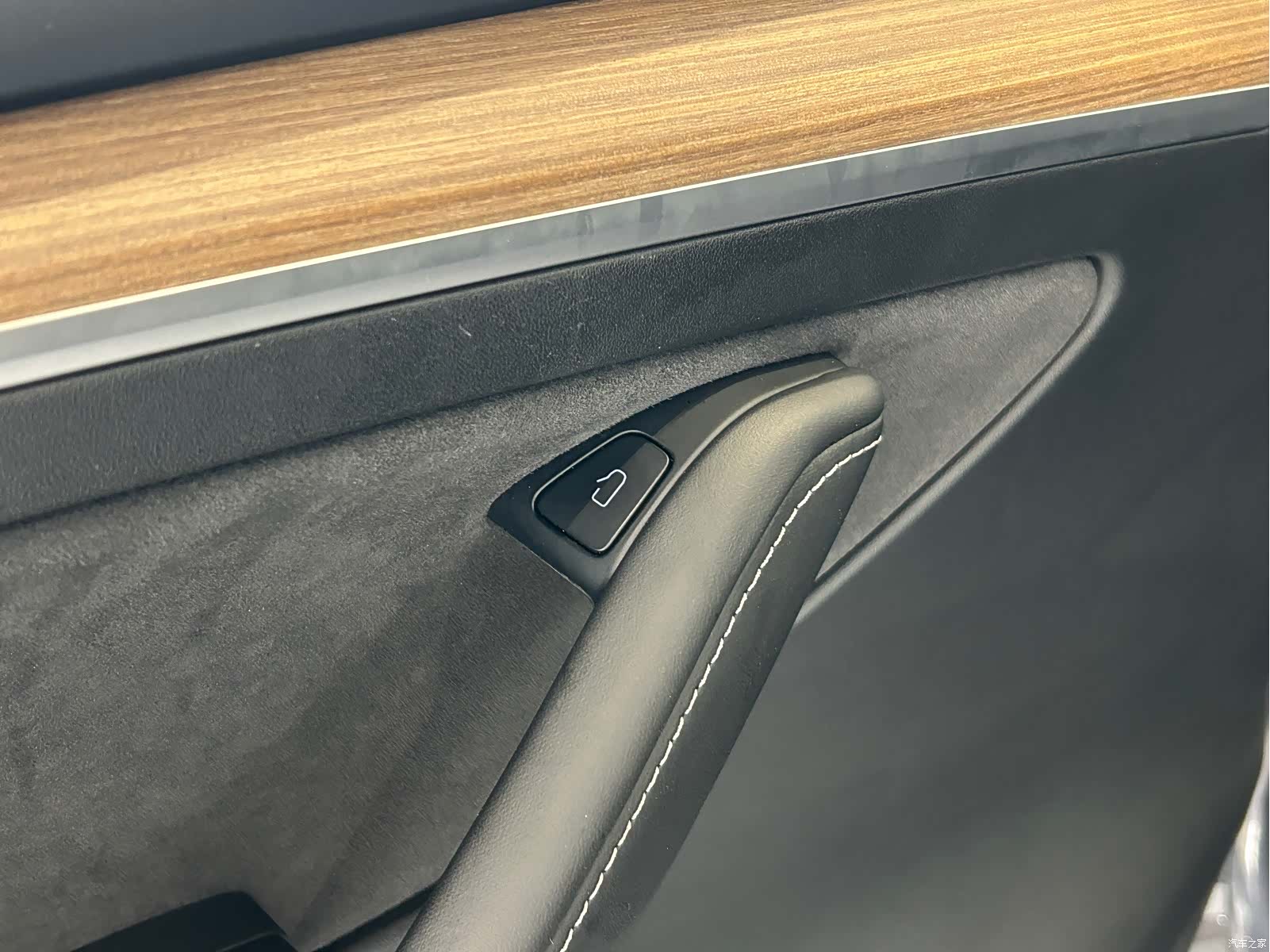 Tesla Model Y, 2022 6