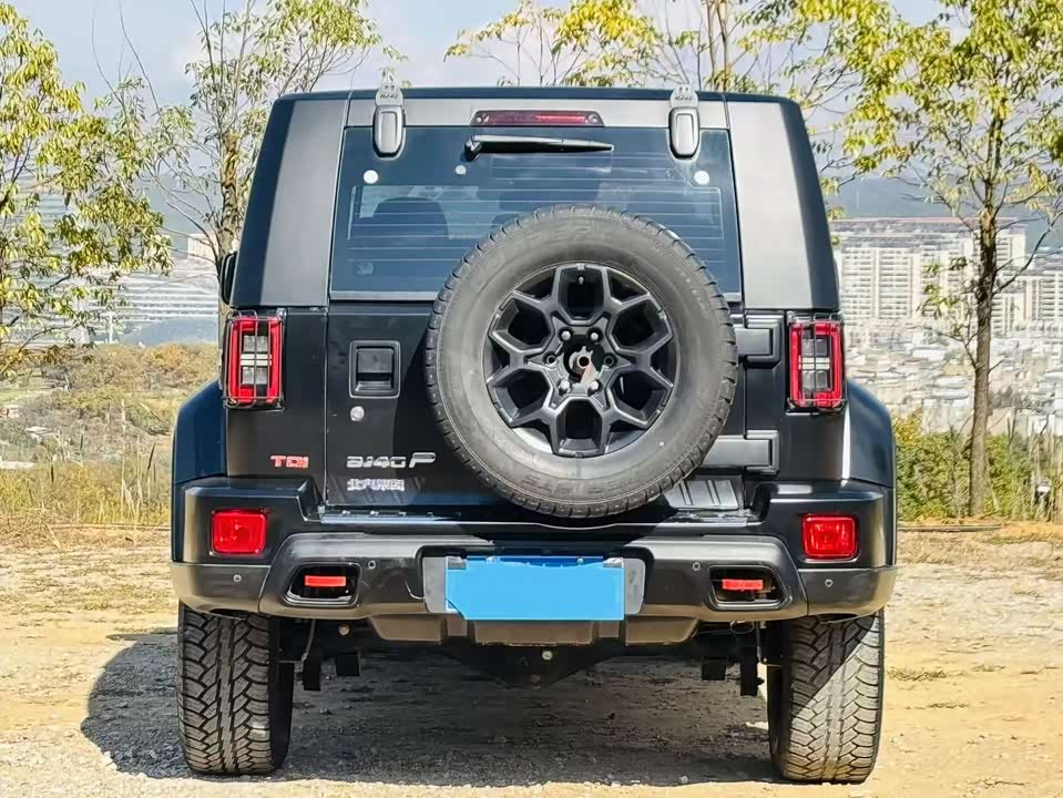 Beijing BJ40