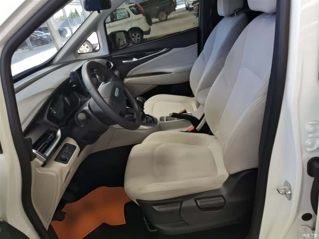 Maxus G50, 2024 15