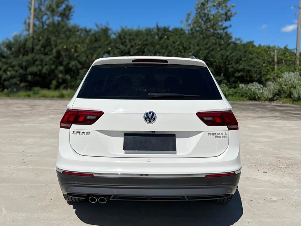 Volkswagen Tiguan L
