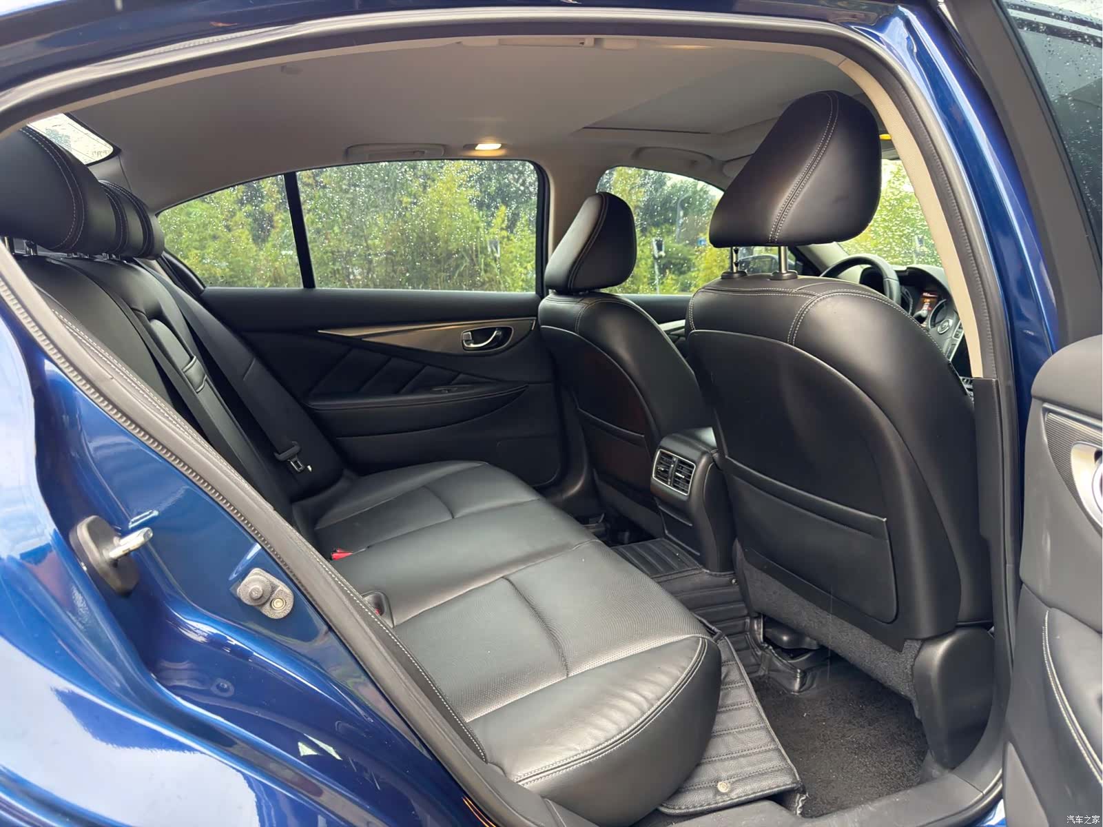 Infiniti Q50L, 2021 11