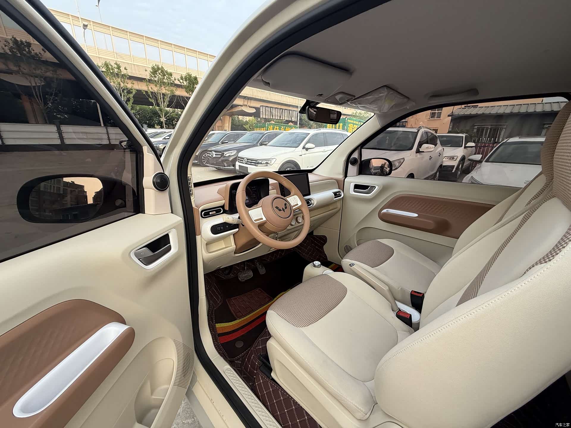 Wuling MINIEV, 2024 все фото