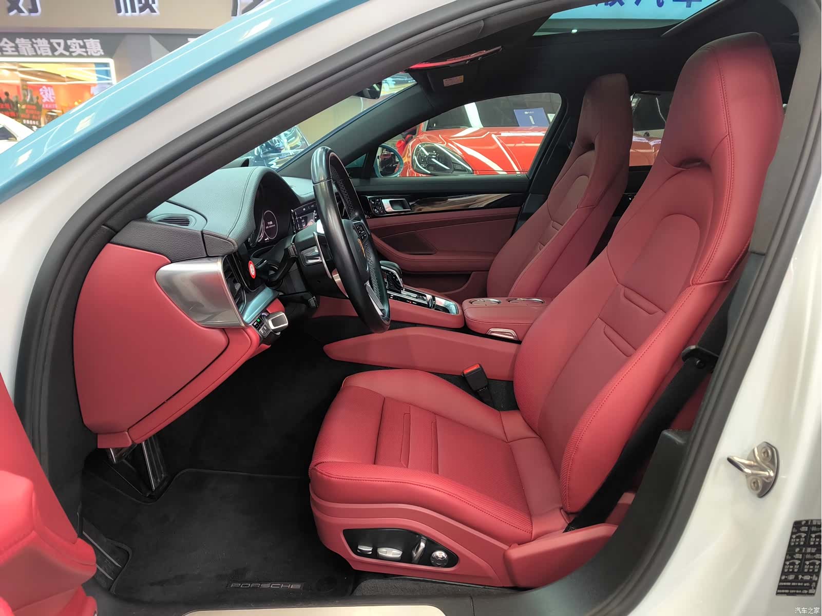 Porsche Panamera, 2018 14