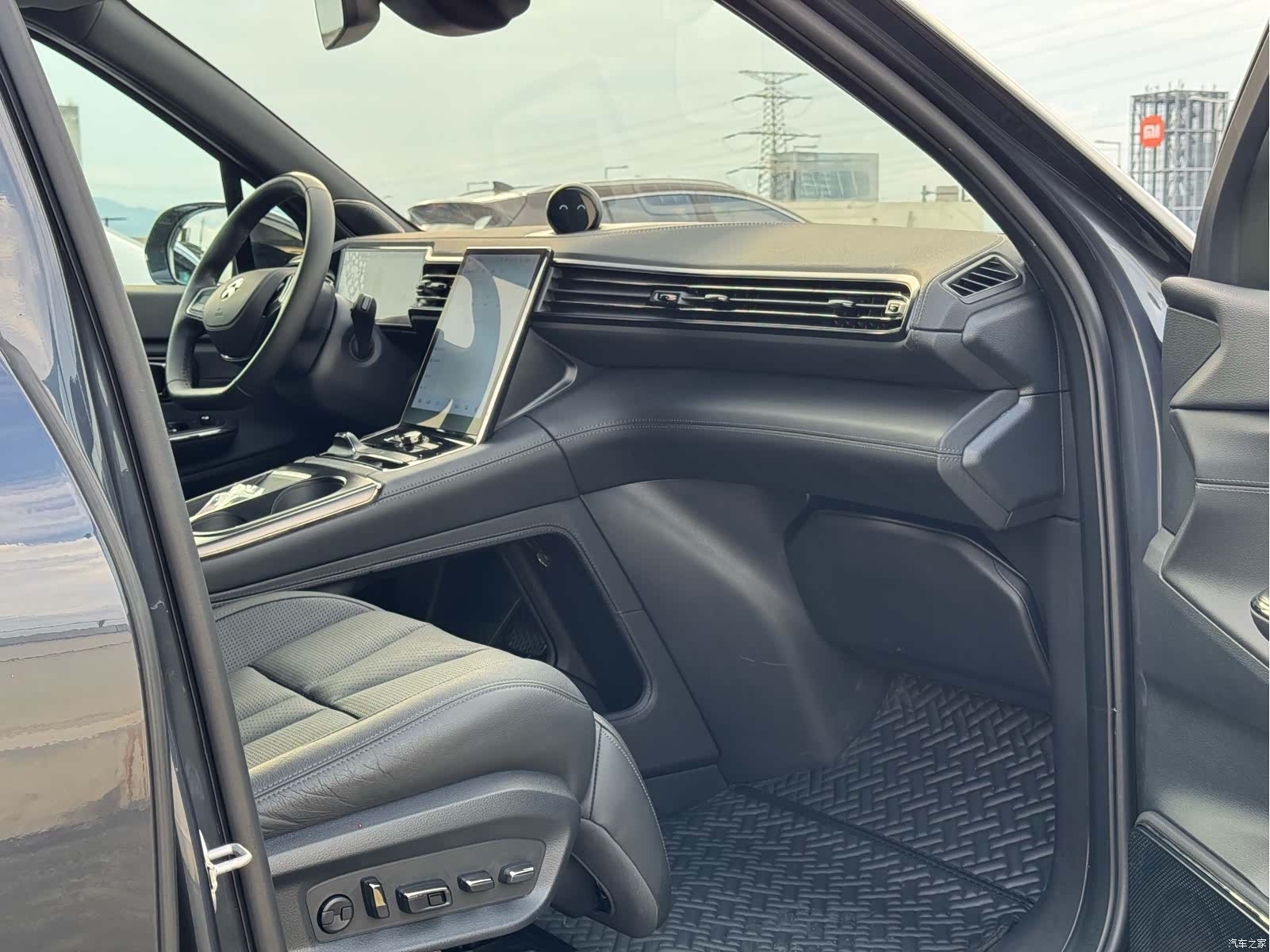 NIO ES8, 2022 10