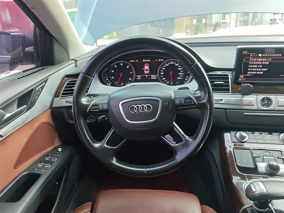 Audi A8