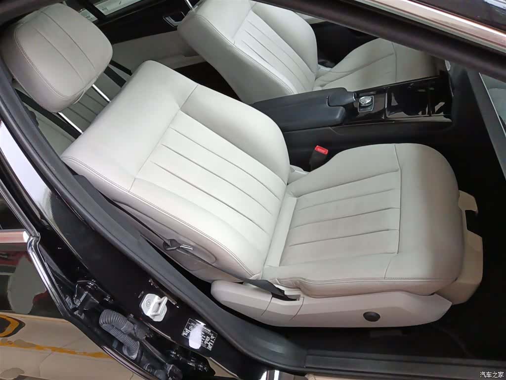 Mercedes-Benz E-Class, 2014 25