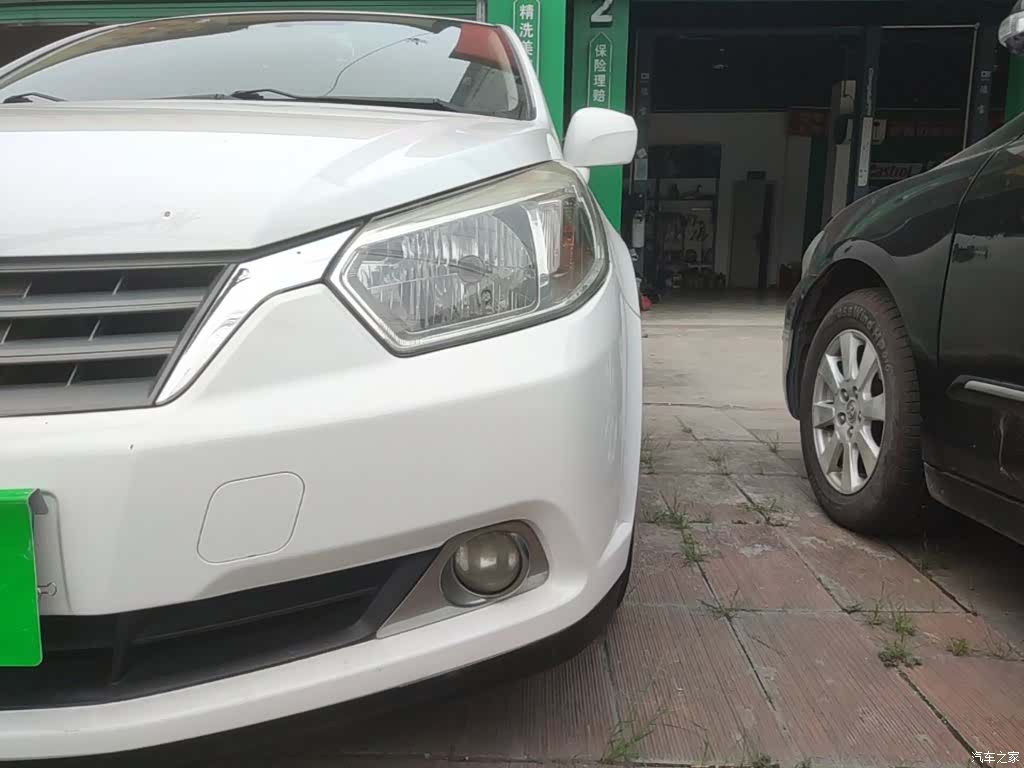 Nissan D50, 2015 24